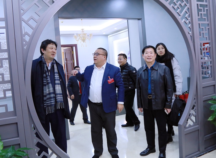 1550803374119068.jpg IMG_9619.JPG